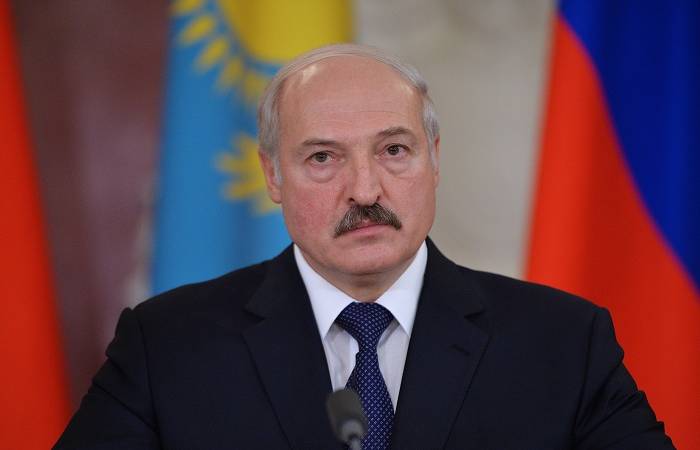 "Azərbaycanla birlikdə irəliləmək lazımdır" - Lukaşenko