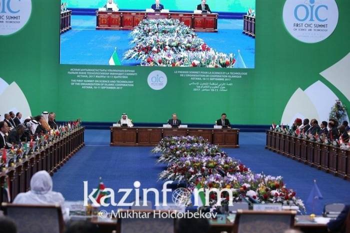 İlham Əliyevin iştirak etdiyi Astana sammiti başladı