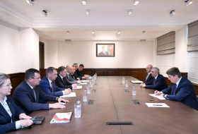 Samir Nuriyev Belarusun Baş nazirinin müavini ilə görüşüb  
