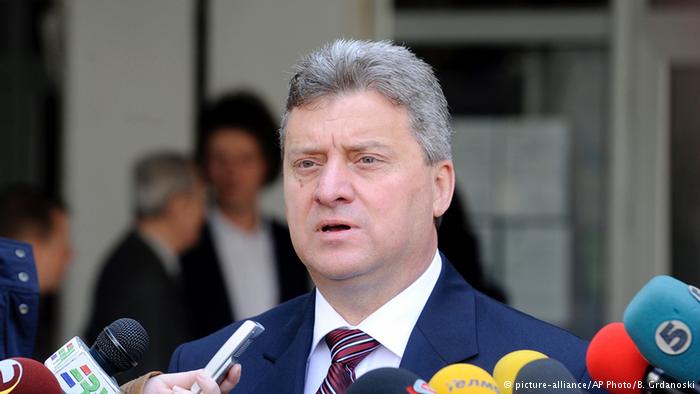 Tension rises between Germany and Macedonia over refugee crisis