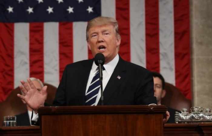 Trump: "Nous combattrons l'antisémitisme, je m'y engage"