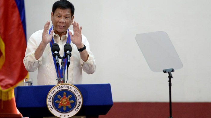 Le président philippin appelle la population à tuer les toxicomanes