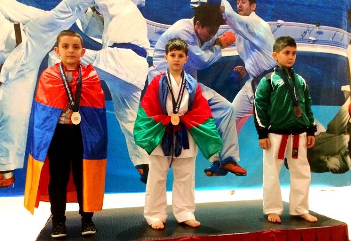 Baku schoolboy defeats Armenian peer by 10 points to nil