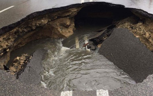 Bakıda yeni salınan yol çöküb