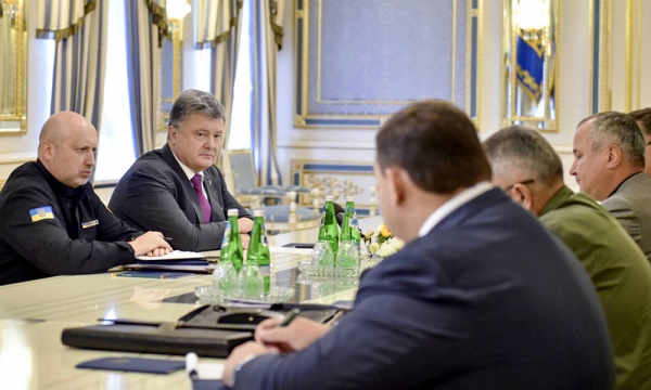 L`Ukraine place ses troupes en alerte en Crimée après un regain de tension avec la Russie 