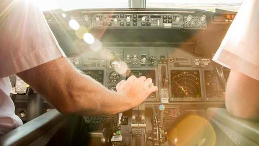 Un pilote d`avion arrêté en état d`ivresse juste avant de décoller