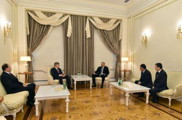 Azerbaijani president receives Moldovan interior minister
