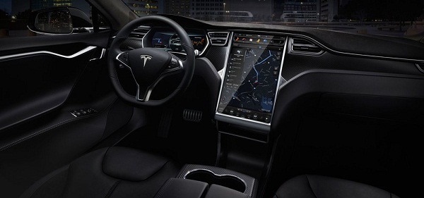 Tesla se venge d`un hacker qui a découvert un nouveau modèle