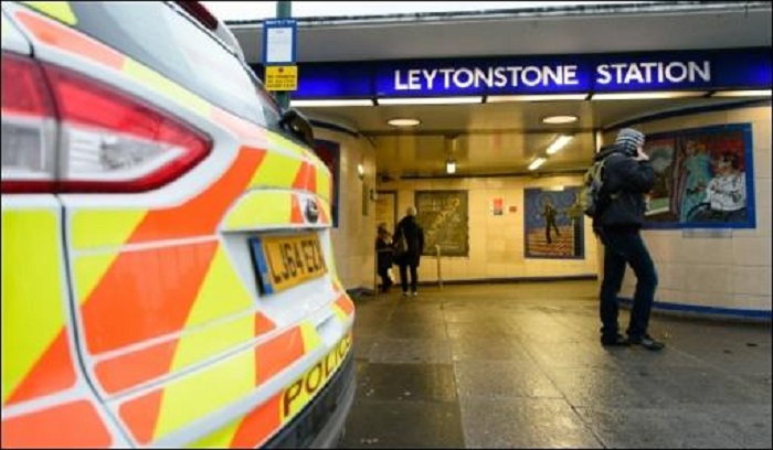 Messerangriff in Londoner U-Bahn Polizei geht von Terrorakt aus