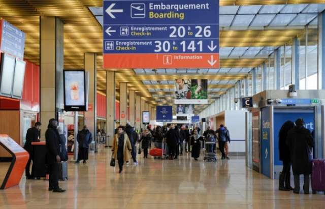 E.U. Lawmakers Call for End to Visa-Free Travel for Americans