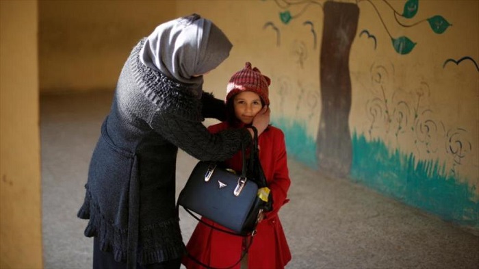 Niños iraquíes vuelven a escuela tras liberación de este de Mosul