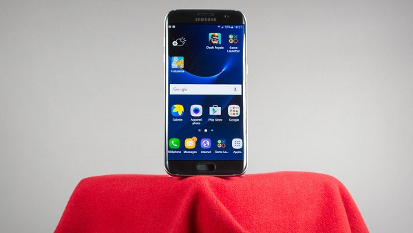 Galaxy S8: découvrez le portrait robot du futur smartphone de Samsung