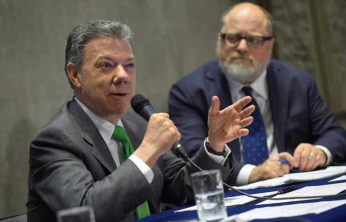 Santos responde a Maduro: Colombia es una ‘democracia sólida’