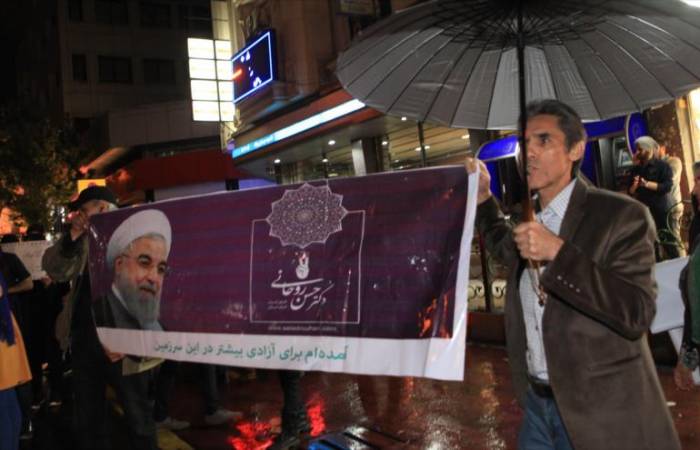 Elecciones de Irán: Simpatizantes de Rohani se reúnen en Teherán