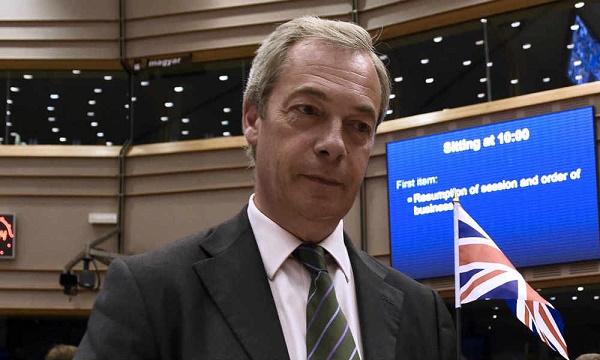 GB: Nigel Farage annonce sa démission de la tête du parti Ukip