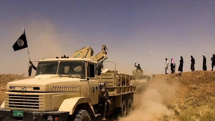 Destruyen convoy de Daesh antes de escapar de Mosul a Al-Raqa