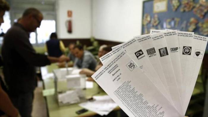 Cataluña compra papeletas para las elecciones autonómicas