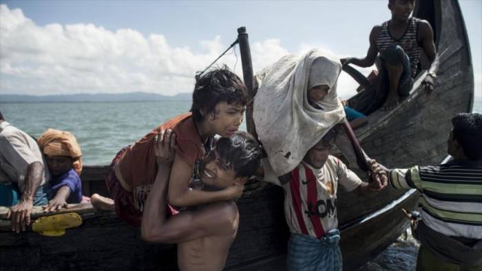 HRW: Soldados de Myanmar ejecutan a docenas de rohingyas