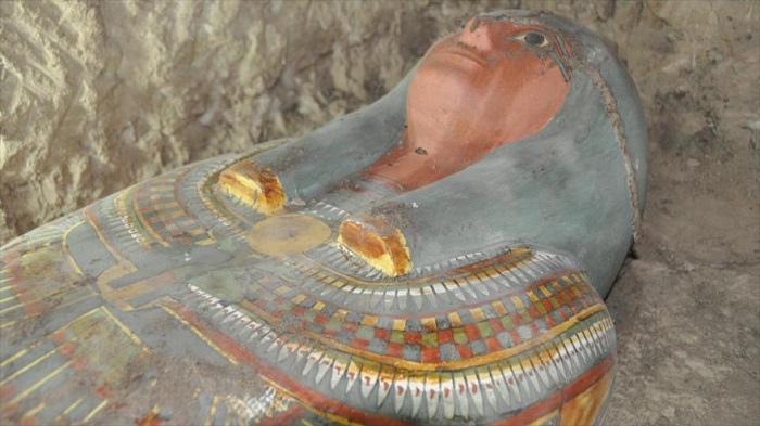 Momia de Amon Renef dormía 3000 años junto al templo del faraón