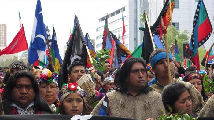 Policía chilena carga contra marcha de Mapuche por su ‘represión’