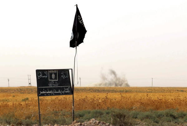L`EI aurait exécuté 15 de ses membres près de Rakka en Syrie