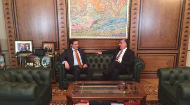 Mamadyarov se entrevista con el ministro de MAE  de Bulgaria