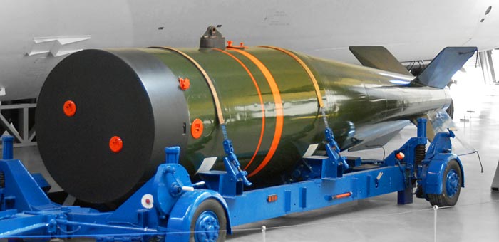US Replacing Old Nuclear Weapon Elements With New Ones