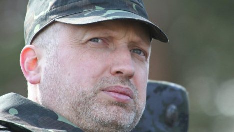 Turçinov: Şərqi Ukrayna separatçıları dəstəkləyir