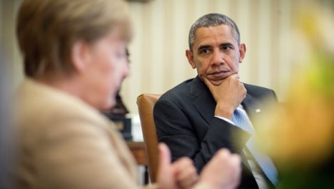 Obama Merkellə Rusiyanı müzakirə edib 