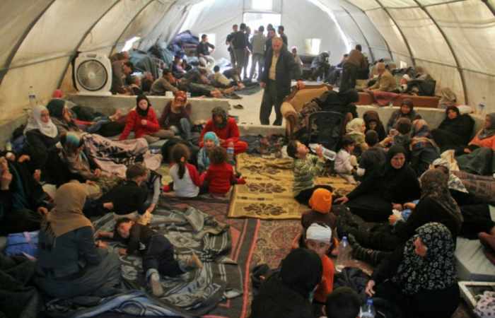 Syrie: l'évacuation de localités assiégées reprend après un attentat