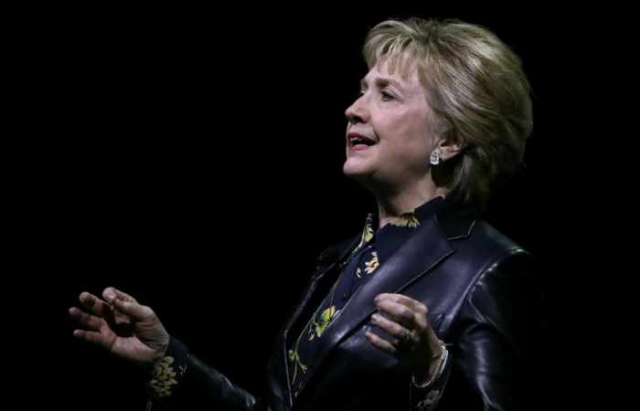 Hillary Clinton tuvo acceso a datos secretos tras dejar el cargo