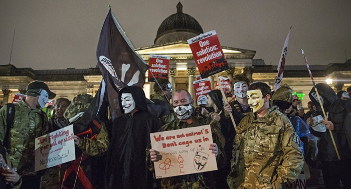 50 arrestations après une manifestation Anonymous à Londres
