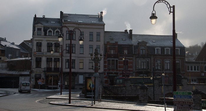 Deux personnes arrêtées en Belgique inculpées de terrorisme