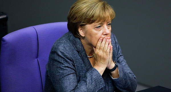 Migrants: la Bavière menace Merkel de saisir la justice