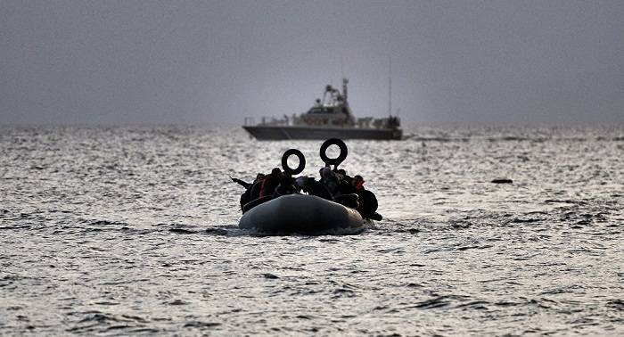 Plus de 900 migrants secourus vers la Libye