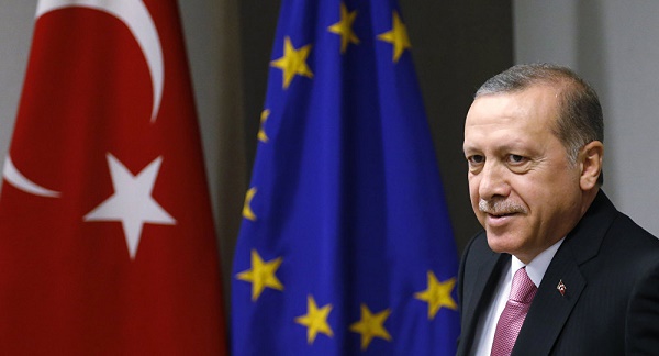 Ankara: Berlin devra se justifier pour une vidéo ridiculisant Erdogan