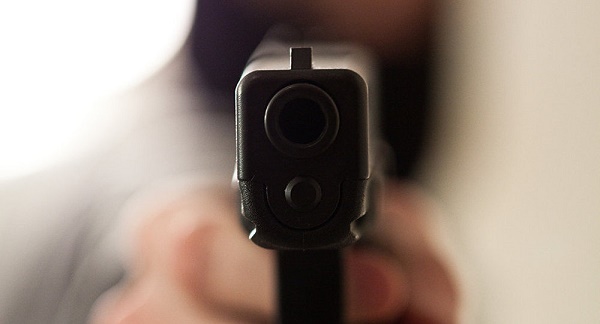 Le trafic d`armes fleurit sur Facebook