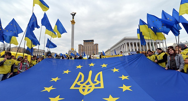 L`Ukraine célèbre les 25 ans de son indépendance avec un grande parade militaire