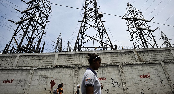 Venezuela: le Parlement plongé dans le noir en plein débat sur... l`électricité