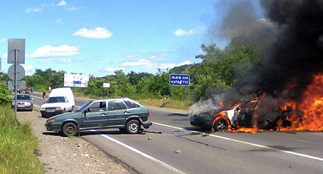 Shootout in Mukachevo Bordering Hungary Leaves 3 Dead, 13 Injured