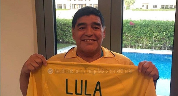 Diego Maradona, soldat fidèle de Dilma et Lula