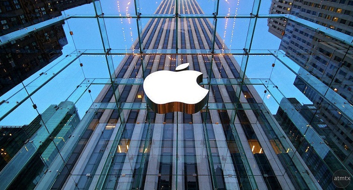 25 year old Apple employee shoots himself in California