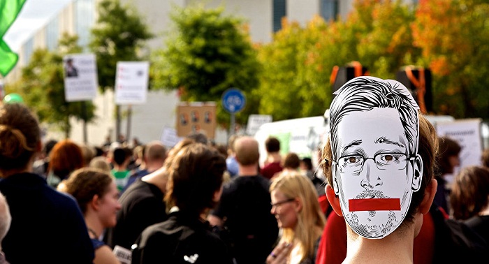 Quand un journal britannique détruisait les dossiers de l`affaire Snowden - VIDEO