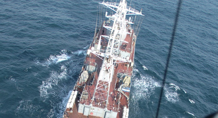 Pentagon Spots Russian Ship Near Shell Vessel in Arctic 
