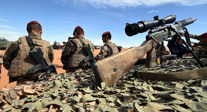 La Libye convoque l`ambassadeur français pour les soldats français dans le pays