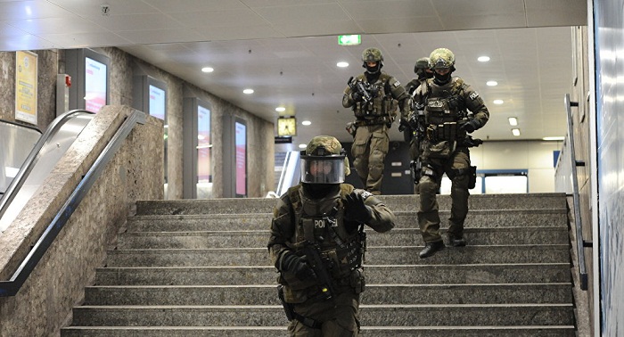 La police perquisitionne le domicile du tireur de Munich
