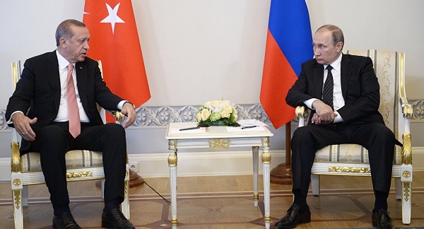 Izvinitié: comment Erdogan a présenté ses excuses à Poutine en russe
