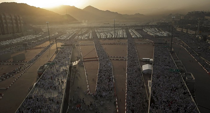 Stampede Near Mecca Leaves 150 Dead, Almost 400 Injured During Hajj