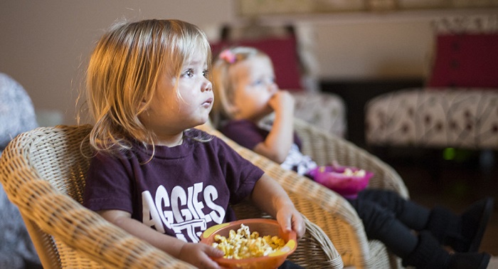 La télévision diminue la créativité des enfants