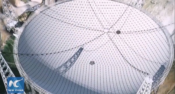 La Chine dévoile le plus grand radiotélescope du monde 